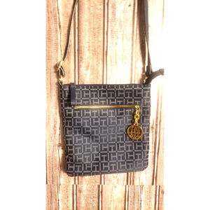 Tommy Hilfiger Signature Logo Purse